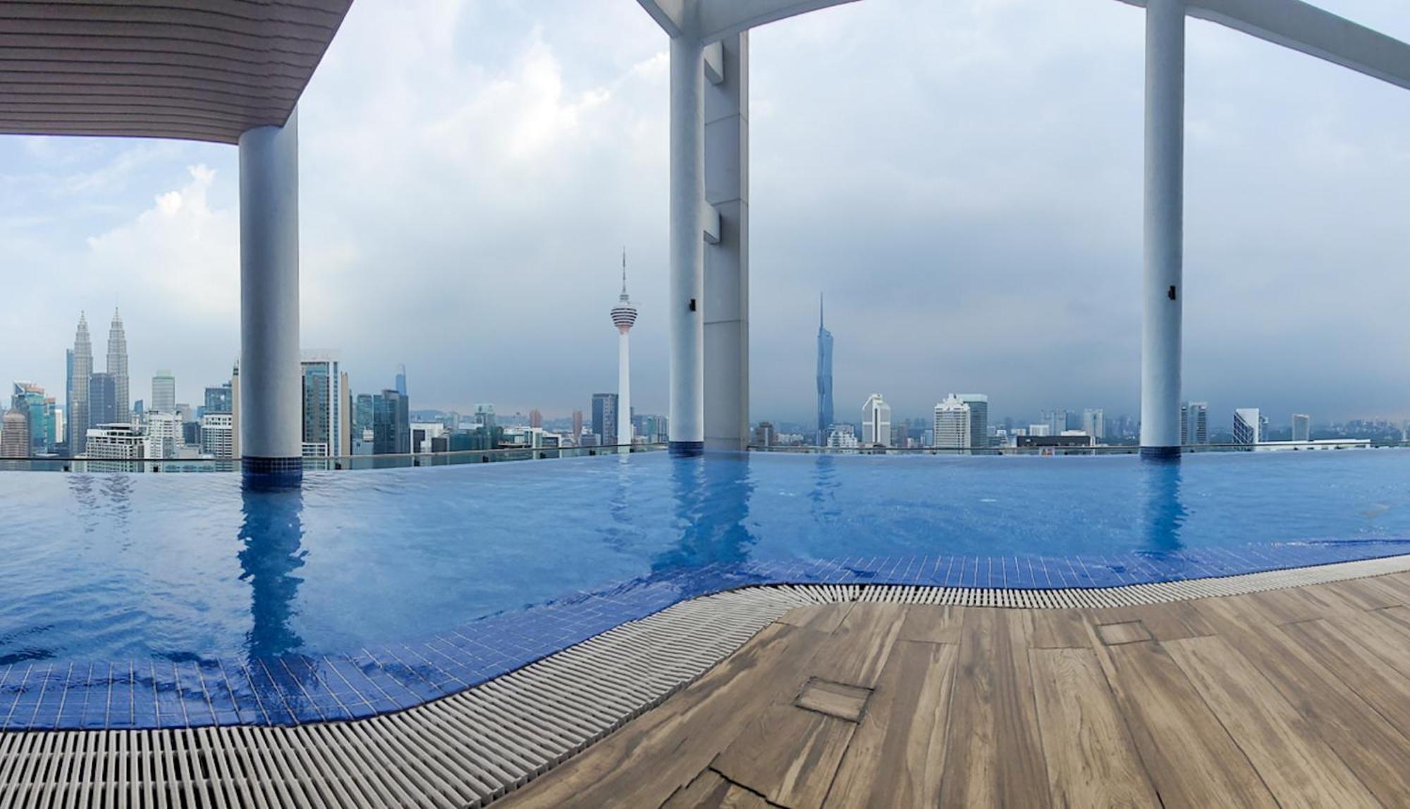 C14B Modern Infinity Pool Klcc Balcony View Kuala Lumpur Exterior foto